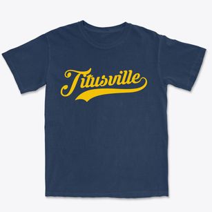 Titusville Pennsylvania Vintage Team Premium Heavyweight T-shirt