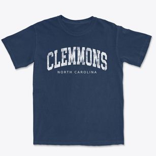 Clemmons North Carolina Urban Vibe Premium Heavyweight T-shirt