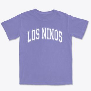 Los Ninos Kindergarten Center Varsity Arch Premium Heavyweight T-shirt