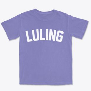 Luling Louisiana Classic Curve Premium Heavyweight T-shirt