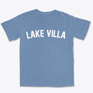 Lake Villa Illinois Classic Curve Premium Heavyweight T-shirt