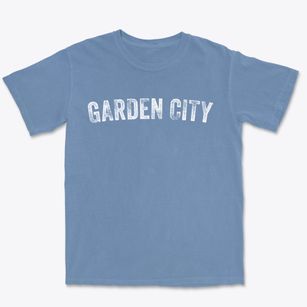 Garden City Idaho Timeless Retro Premium Heavyweight T-shirt