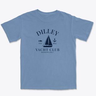 Dilley Texas Yacht Club Premium Heavyweight T-shirt