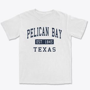 Pelican Bay Texas Classic Established Premium Heavyweight T-shirt