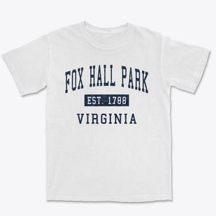 Fox Hall Park Virginia Classic Established Premium Heavyweight T-shirt