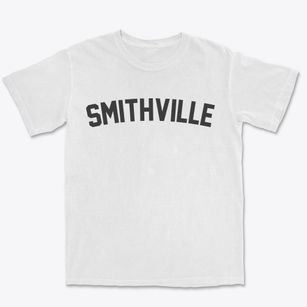 Smithville Tennessee Classic Curve Premium Heavyweight T-shirt