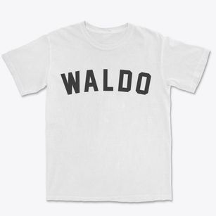 Waldo Kansas Classic Curve Premium Heavyweight T-shirt