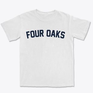 Four Oaks North Carolina Classic Curve Premium Heavyweight T-shirt