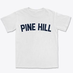 Pine Hill New York Classic Curve Premium Heavyweight T-shirt