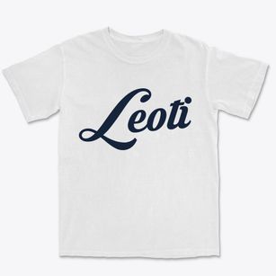 Leoti Kansas Vintage Team Premium Heavyweight T-shirt