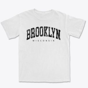 Brooklyn Wisconsin Urban Vibe Premium Heavyweight T-shirt