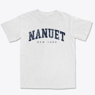 Nanuet New York Urban Vibe Premium Heavyweight T-shirt