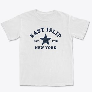 East Islip New York Star Premium Heavyweight T-shirt