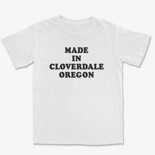 Cloverdale Oregon Classic 70s Premium Heavyweight T-shirt