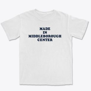 Middleborough Center Massachusetts Classic 70s Premium Heavyweight T-shirt