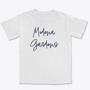 Modena Gardens New York Freestyle Premium Heavyweight T-shirt