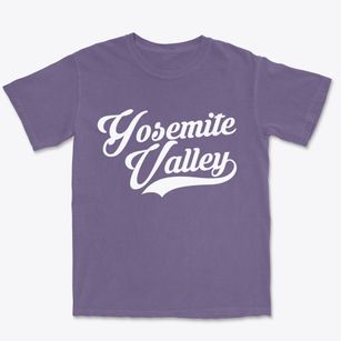 Yosemite Valley California Vintage Team Premium Heavyweight T-shirt