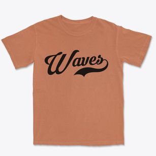 Waves North Carolina Vintage Team Premium Heavyweight T-shirt
