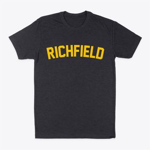 Richfield Minnesota Classic Curve Classic Dad T-Shirt