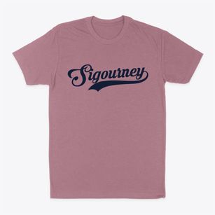 Sigourney Iowa Vintage Team Classic Dad T-Shirt