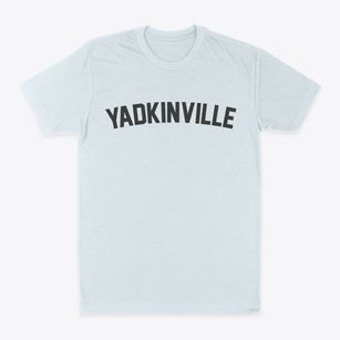 Yadkinville North Carolina Classic Curve Classic Dad T-Shirt
