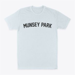Munsey Park New York Classic Curve Classic Dad T-Shirt