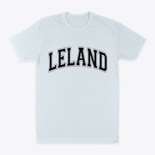 Leland Iowa Varsity Classic Dad T-Shirt