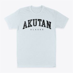 Akutan Alaska Urban Vibe Classic Dad T-Shirt