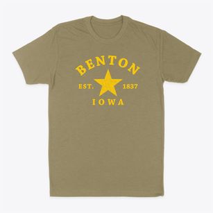 Benton Iowa Star Classic Dad T-Shirt