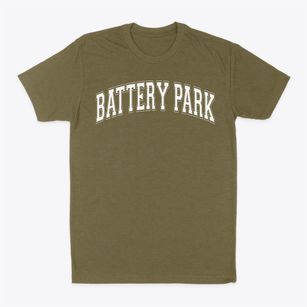Battery Park High School Varsity Arch Classic Dad T-Shirt