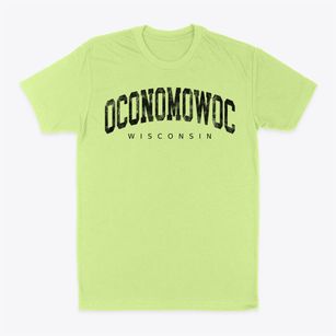 Oconomowoc Wisconsin Urban Vibe Classic Dad T-Shirt