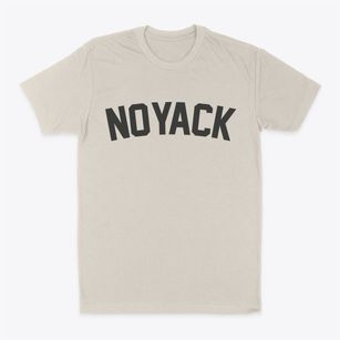 Noyack New York Classic Curve Classic Dad T-Shirt