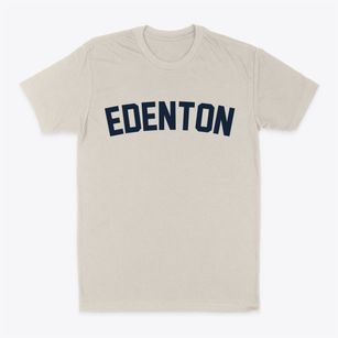 Edenton North Carolina Classic Curve Classic Dad T-Shirt