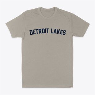 Detroit Lakes Minnesota Classic Curve Classic Dad T-Shirt