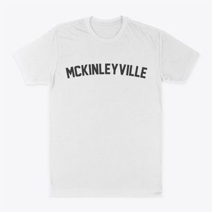 Mckinleyville California Classic Curve Classic Dad T-Shirt